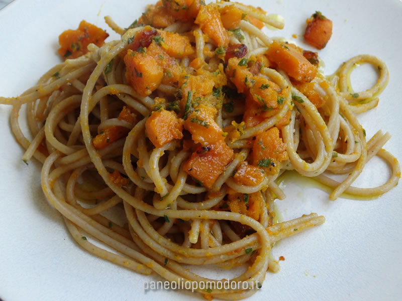 ricetta spaghetti con zucca