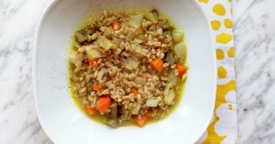 zuppa di verdure invernali e farro